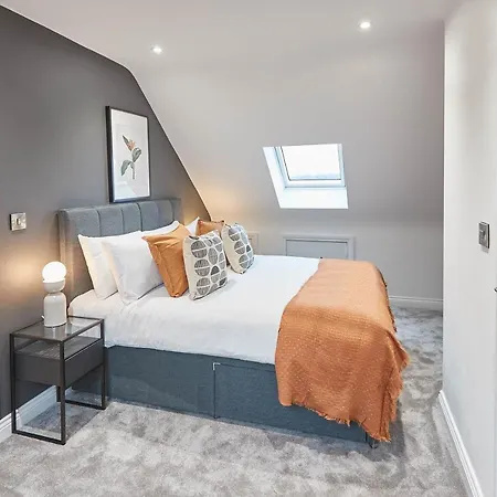 Host & - Uggleby House * Sleights