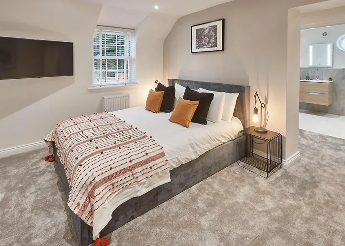 Host & - Uggleby House בית נופש *